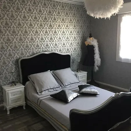 Maison Proche Du Mont Saint Michel Holiday home *